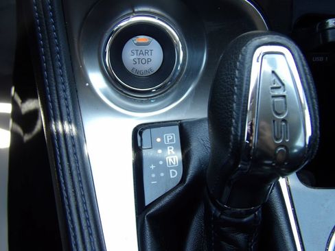 Used 2018 Nissan Maxima SR w/ Midnight Edition FWD image 19