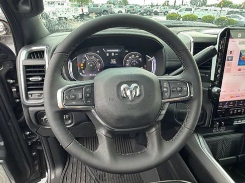 New 2026 RAM 2500 Laramie AWD/4WD image 29