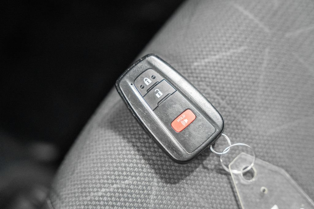 Certified 2025 Toyota RAV4 XLE AWD/4WD image 42