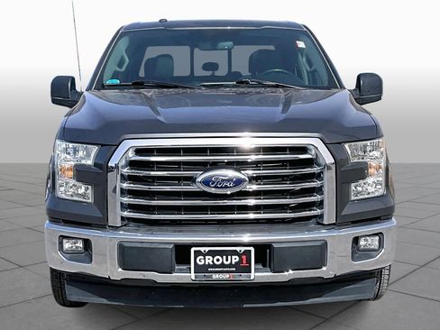 Used 2017 Ford F150 XLT w/ Equipment Group 302A Luxury image 4