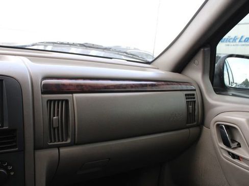 Used 2000 Jeep Grand Cherokee Laredo AWD/4WD image 19