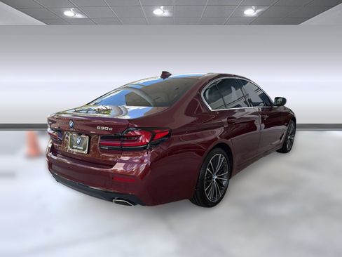 Used 2023 BMW 530e xDrive w/ Premium Package AWD/4WD image 9