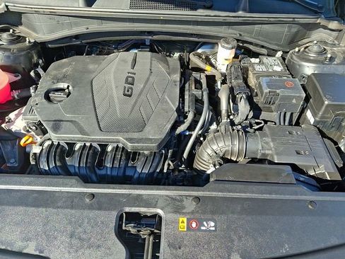 Certified 2025 Kia Sportage EX image 28