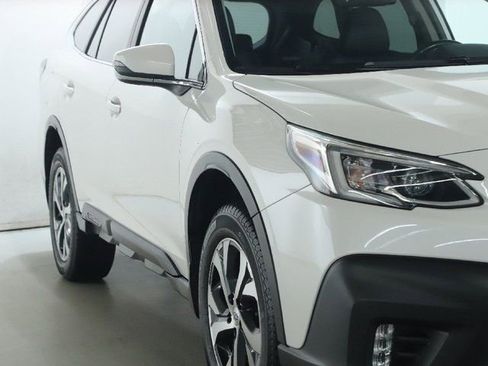 Used 2020 Subaru Outback Limited w/ Popular Package #2 AWD/4WD image 8