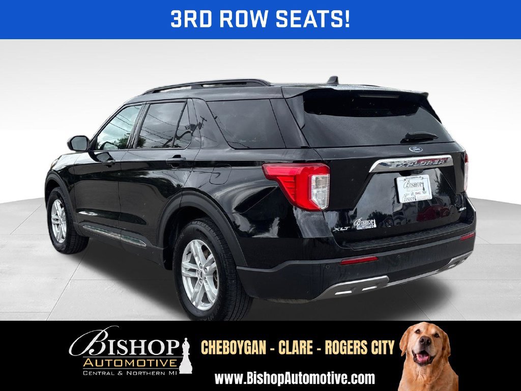 Used 2022 Ford Explorer XLT w/ Equipment Group 202A AWD/4WD image 6
