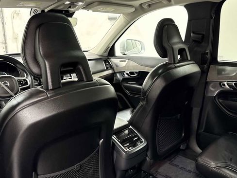 Used 2022 Volvo XC90 T6 Inscription w/ Advanced Package image 27