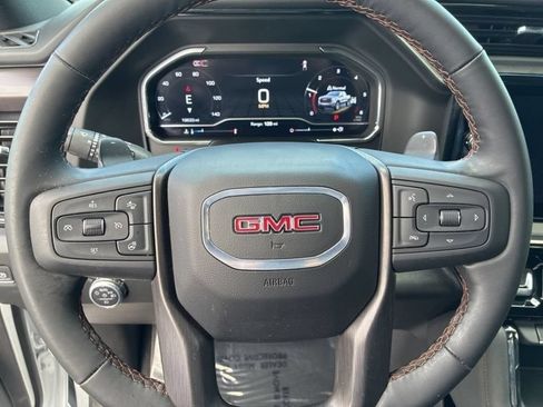 Used 2024 GMC Sierra 1500 AT4 w/ Technology Package AWD/4WD image 21
