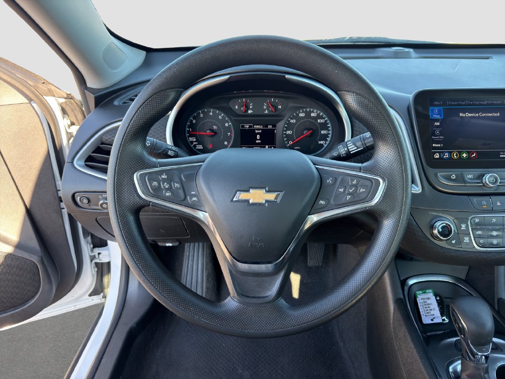 Used 2024 Chevrolet Malibu LT FWD image 10
