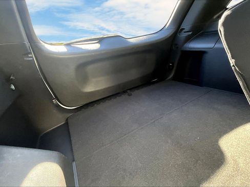 Used 2023 Chevrolet Equinox LS w/ LS Convenience Package image 17