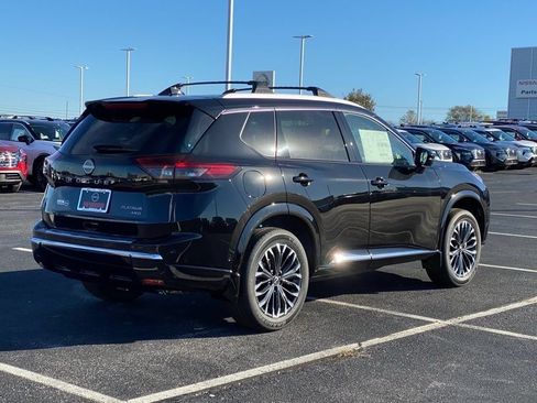 New 2026 Nissan Rogue Platinum w/ Platinum Premium Package AWD/4WD image 4