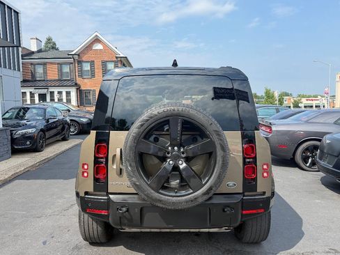 Used 2022 Land Rover Defender 110 X-Dynamic HSE AWD/4WD image 6