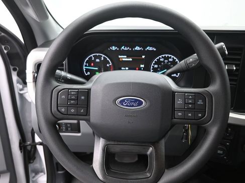 New 2025 Ford F550 4x4 Regular Cab Super Duty image 2