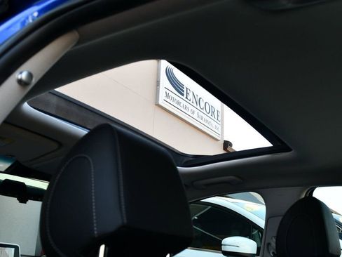 Used 2021 Genesis G70 3.3T image 53