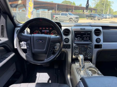 Used 2014 Ford F150 Raptor w/ Equipment Group 801A Luxury AWD/4WD image 15