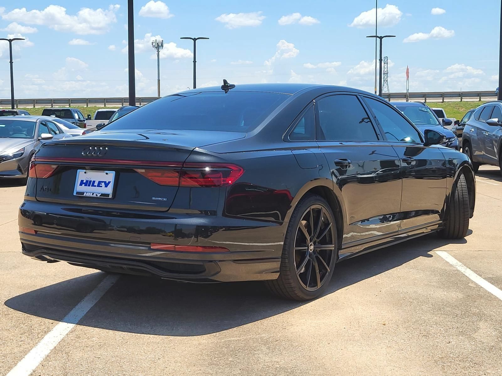 Used 2022 Audi A8 L 3.0T AWD/4WD image 4