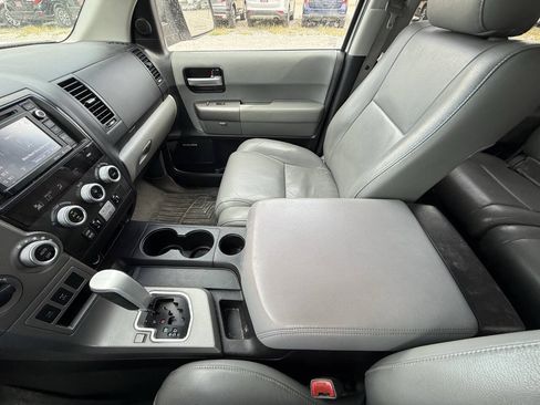 Used 2016 Toyota Sequoia Limited AWD/4WD image 25