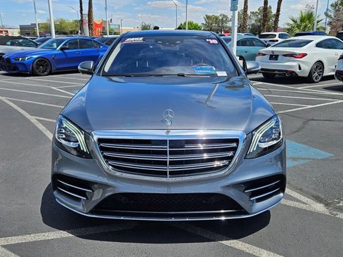 Used 2018 Mercedes-Benz S 560 Sedan image 2