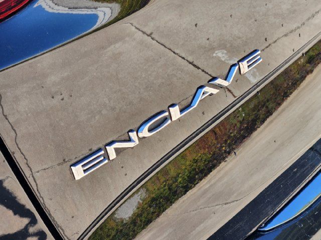 Used 2021 Buick Enclave Essence w/ Sport Touring Edition FWD image 12