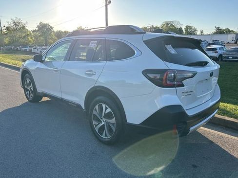Used 2020 Subaru Outback Touring XT AWD/4WD image 4