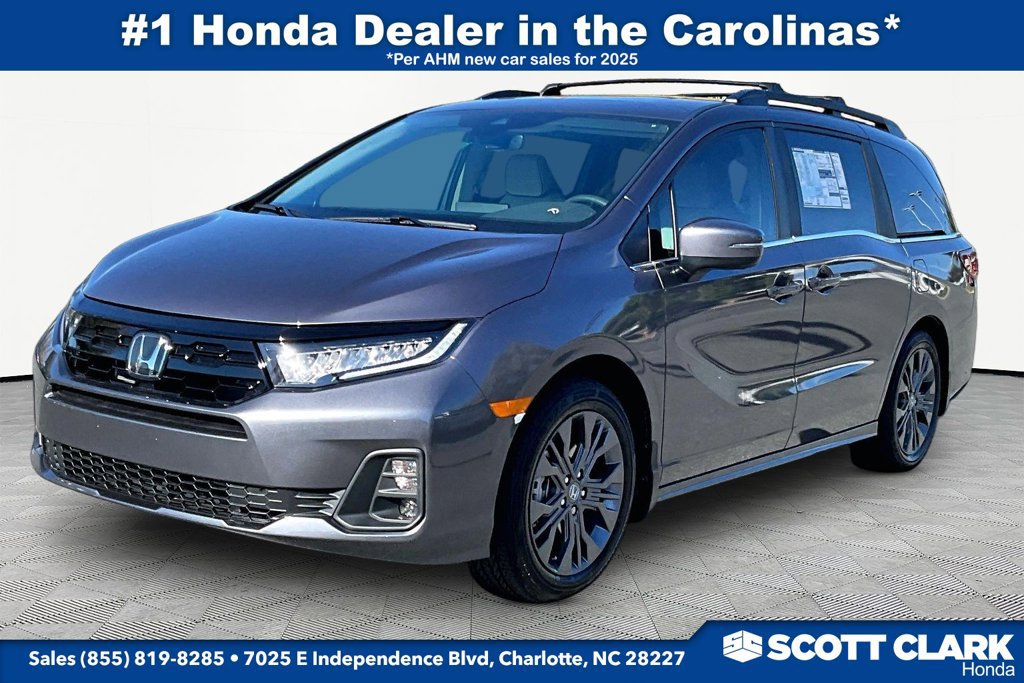 New 2027 Honda Odyssey Touring image 2