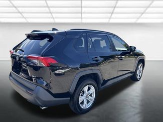 Used 2021 Toyota RAV4 XLE AWD/4WD video 2