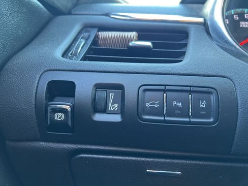 Used 2015 Chevrolet Impala LTZ image 15