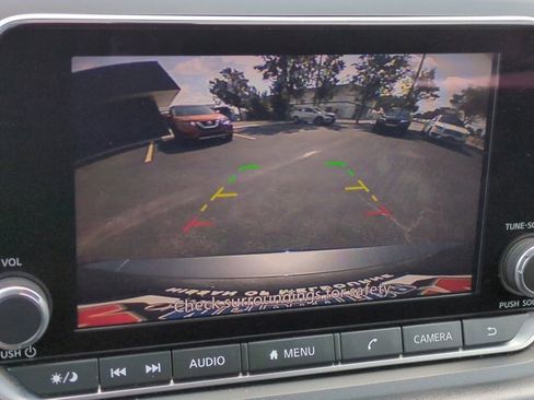 Used 2024 Nissan Rogue S image 20