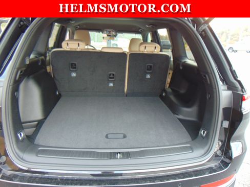 New 2025 Jeep Grand Cherokee Limited RWD image 37