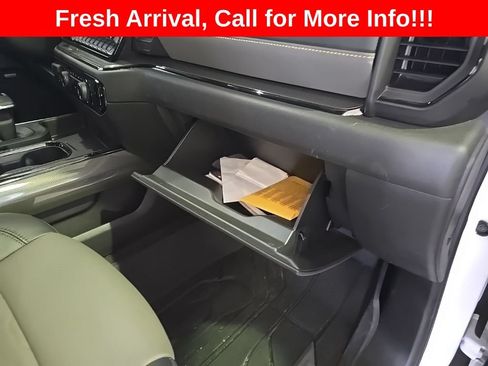 Used 2025 Chevrolet Silverado 1500 ZR2 AWD/4WD image 19