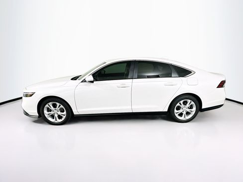 Used 2025 Honda Accord LX image 4