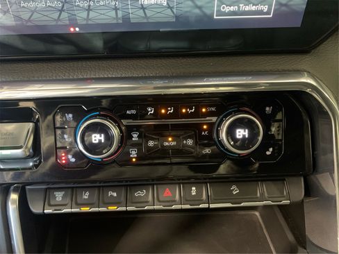 Used 2024 GMC Sierra 2500 Denali w/ Denali Reserve Package image 27