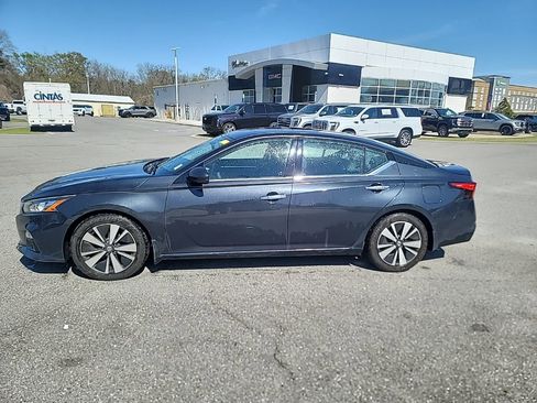 Used 2019 Nissan Altima 2.5 SV image 4
