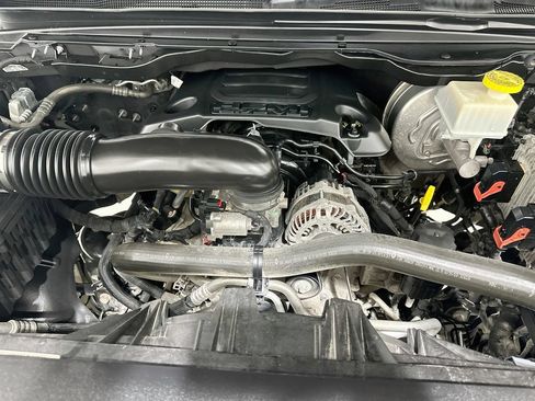 Used 2021 RAM 1500 Big Horn AWD/4WD image 30