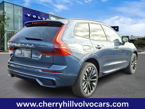 New 2026 Volvo XC60 B5 Ultra w/ Protection Package Premier image 5