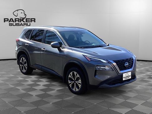 Used 2023 Nissan Rogue SV image 7