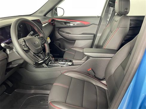 New 2026 Chevrolet TrailBlazer RS w/ Convenience Package image 2