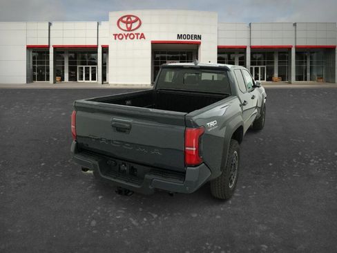 New 2026 Toyota Tacoma TRD Off-Road AWD/4WD image 10