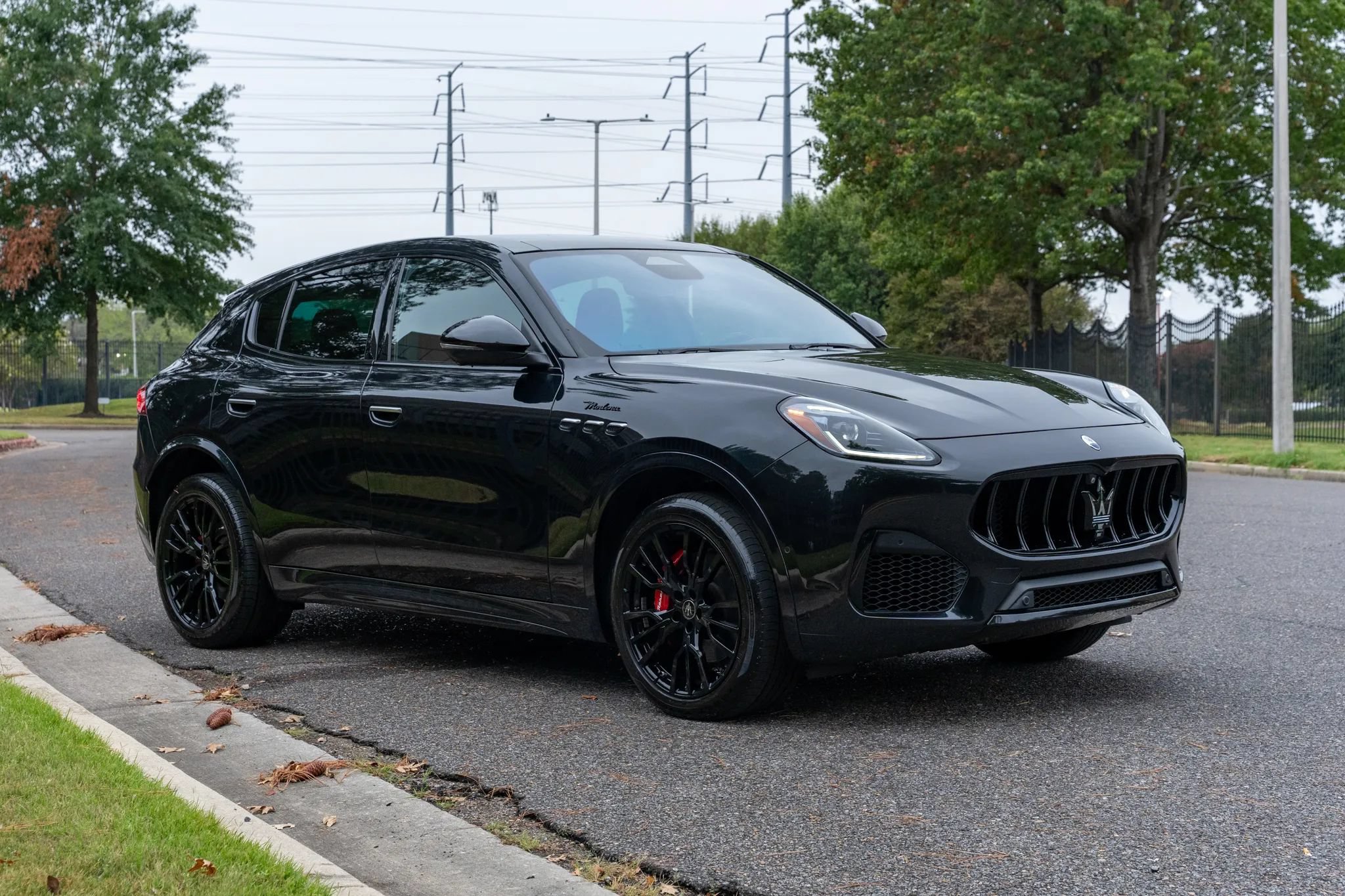 Used 2024 Maserati Grecale Modena AWD/4WD image 4