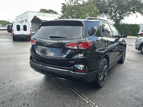 Used 2023 Chevrolet Equinox RS FWD image 6