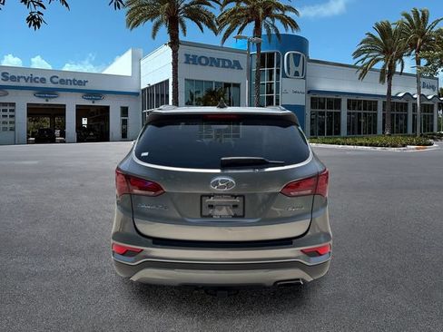 Used 2018 Hyundai Santa Fe Sport FWD image 7