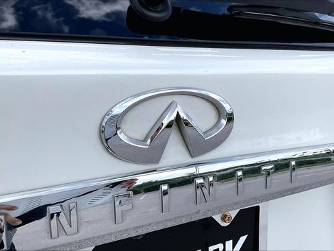 Used 2015 INFINITI QX60 Luxe w/ Premium Plus Package AWD/4WD image 31