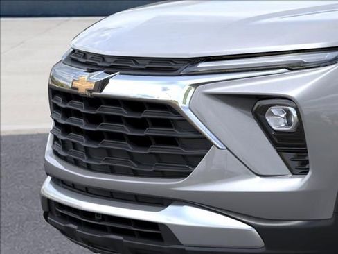 New 2026 Chevrolet TrailBlazer LT AWD/4WD image 13