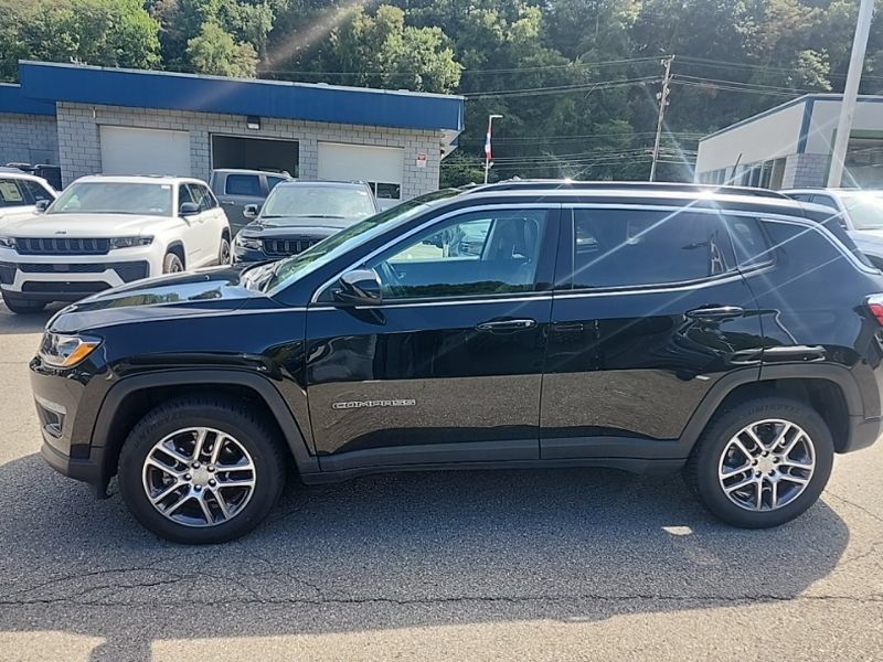 Used 2020 Jeep Compass Latitude AWD/4WD image 4