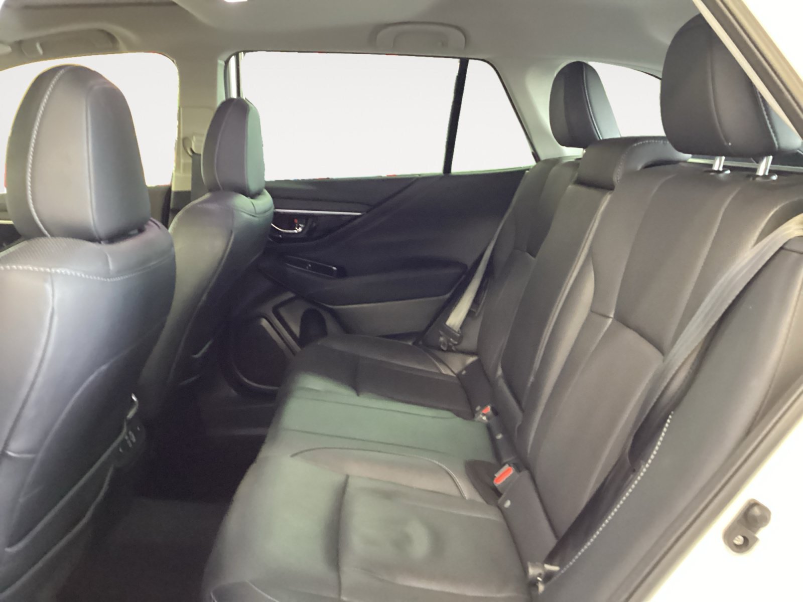 Certified 2024 Subaru Outback Limited AWD/4WD image 13