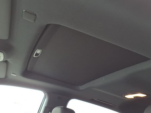 New 2026 GMC Canyon Elevation w/ Technology Package image 14