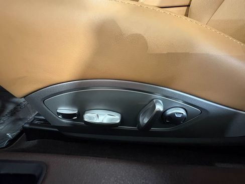 Used 2017 Porsche 911 Targa 4S AWD/4WD image 18