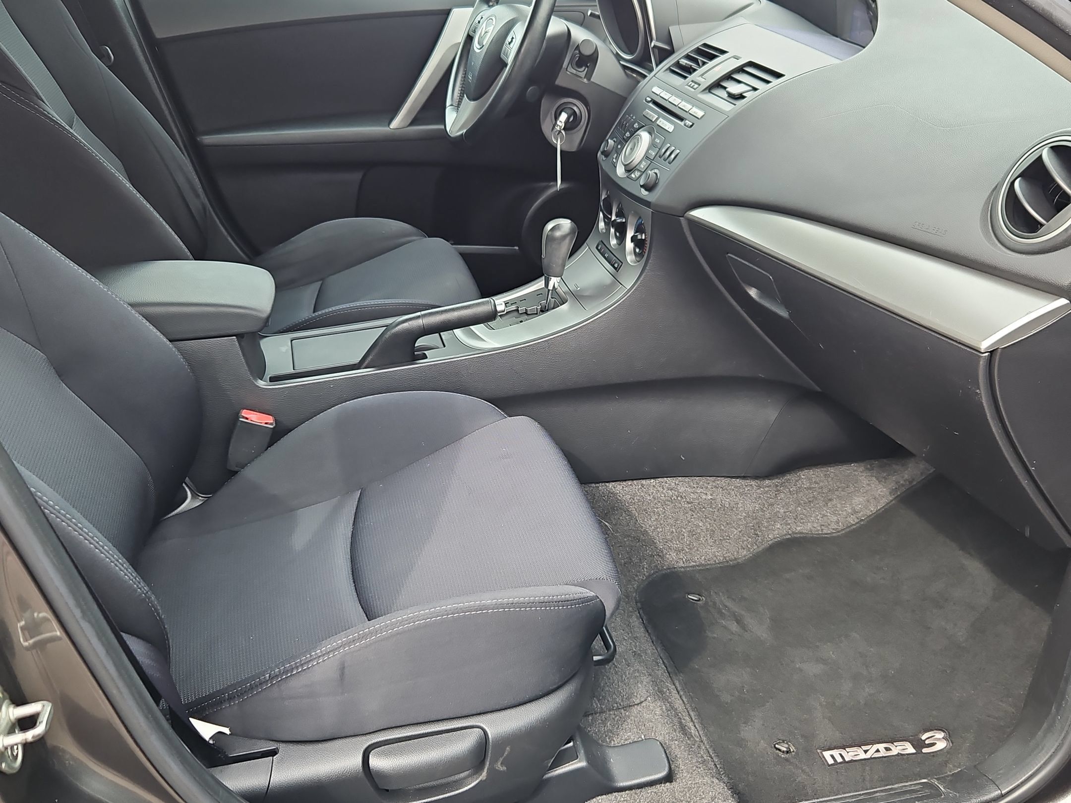 Used 2010 MAZDA MAZDA3 s Sport FWD image 26