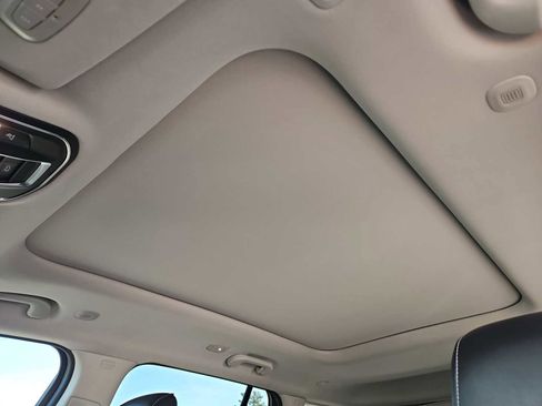 Used 2022 Jeep Grand Cherokee Limited 4xe w/ MOPAR Finishing Package image 20