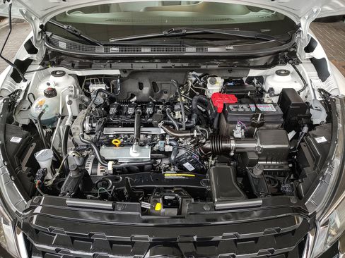 Used 2024 Nissan Kicks SR w/ SR Premium Package image 34