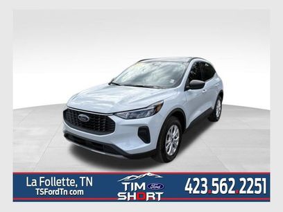 Used 2025 Ford Escape Active w/ Cold Weather Package